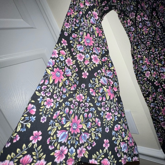 Torrid off the shoulder dress - Picture 2 of 5